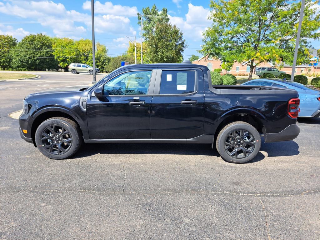 New 2025 Ford Maverick XLT w/ XLT Luxury Package image 32