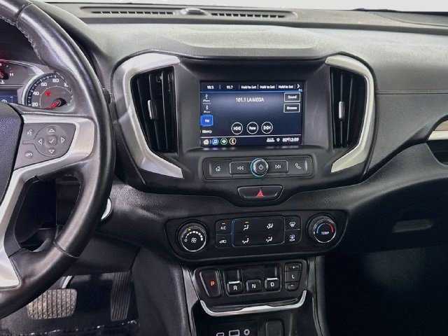 Used 2020 GMC Terrain SLE FWD image 17