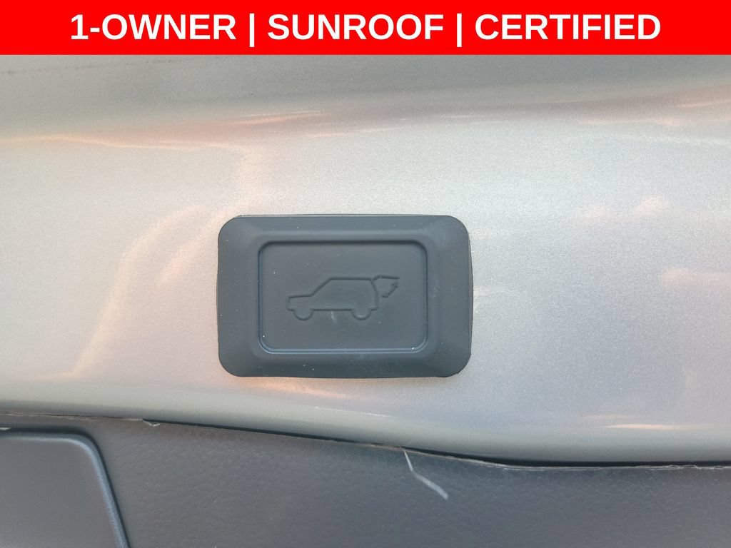 Used 2023 Toyota RAV4 XLE w/ Convenience Package FWD image 13