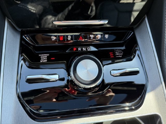 New 2026 Jeep Grand Wagoneer L Limited AWD/4WD image 29