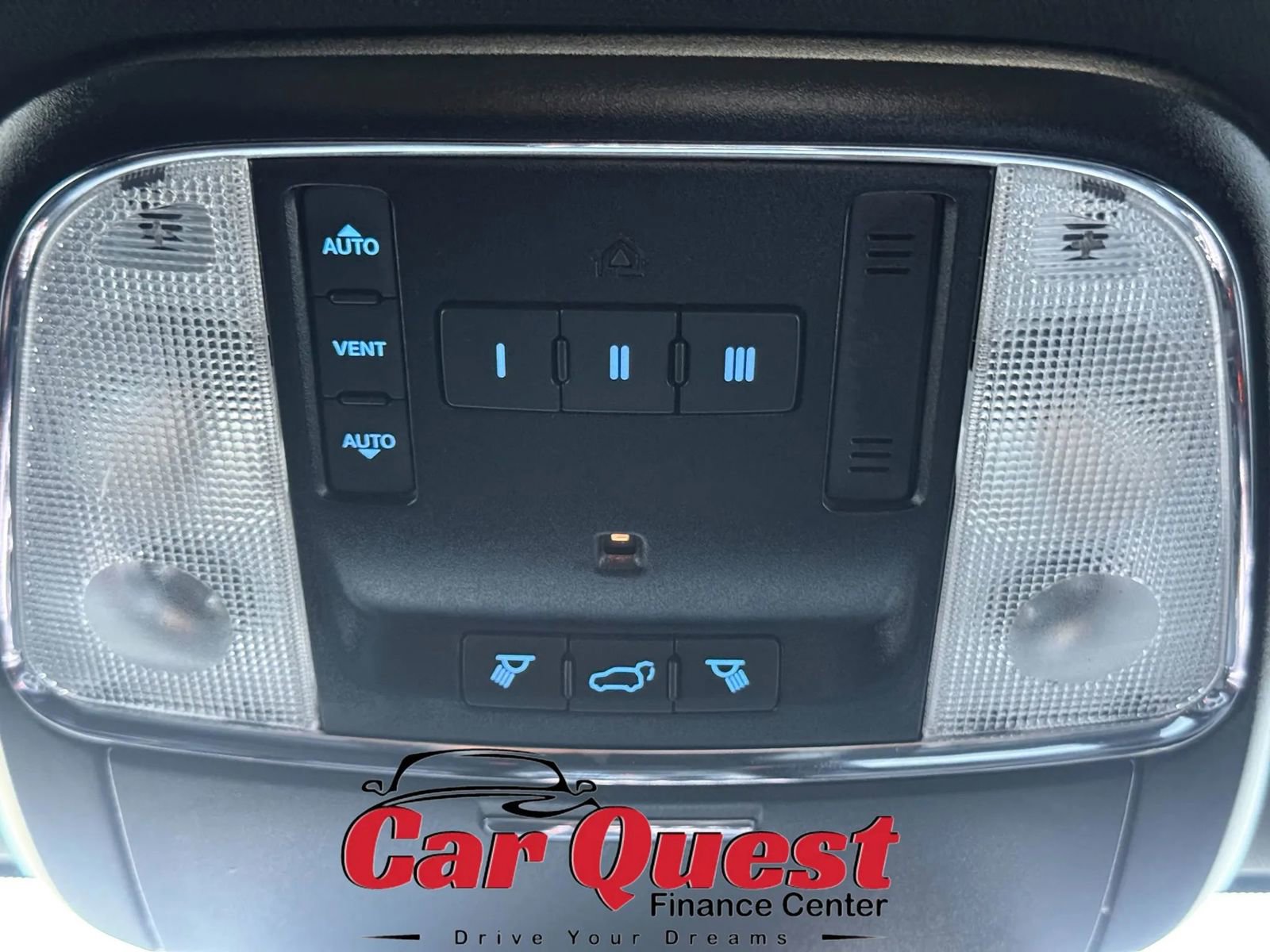 Used 2019 Jeep Grand Cherokee Limited AWD/4WD image 20
