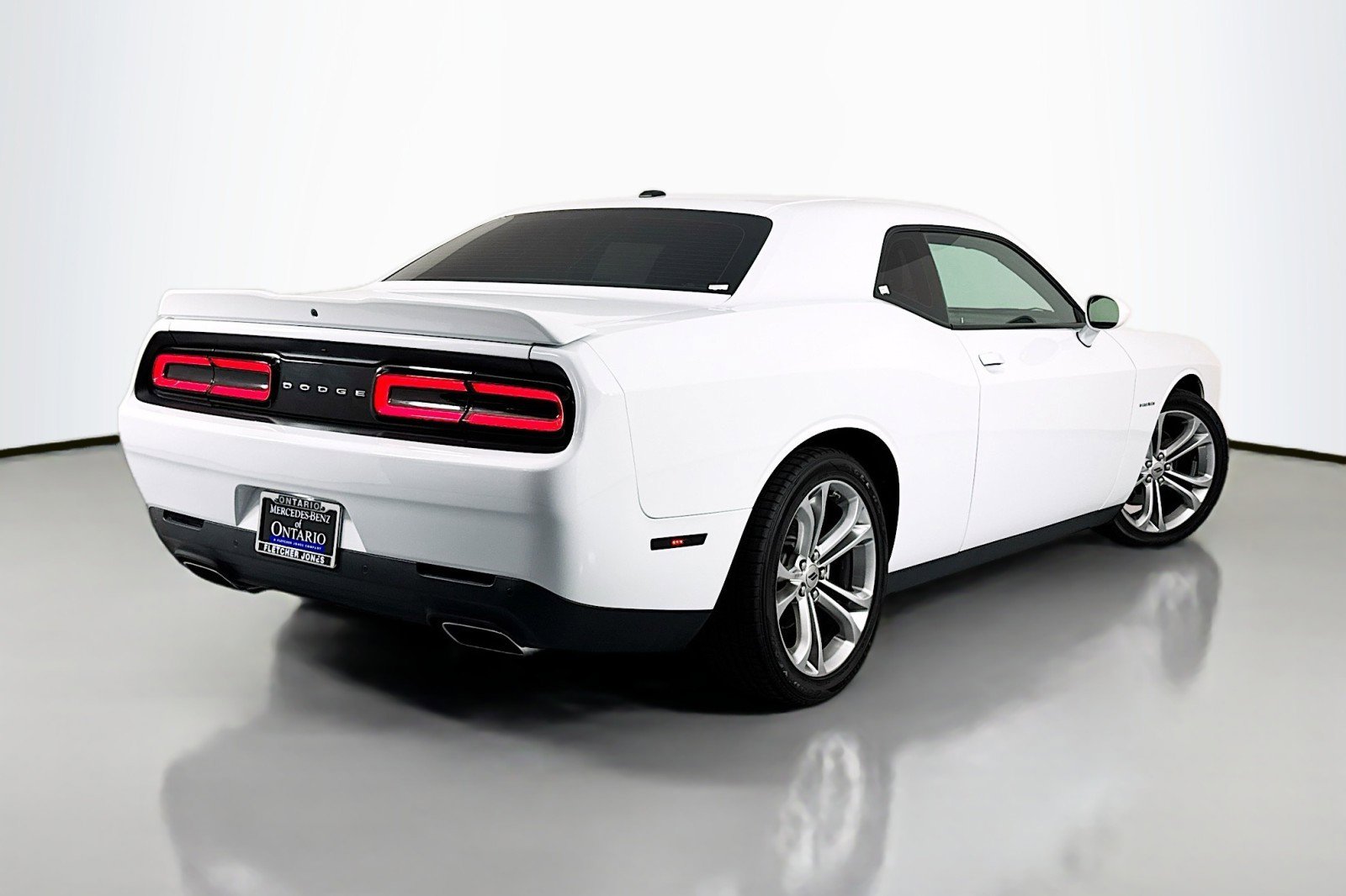 Used 2022 Dodge Challenger R/T image 11