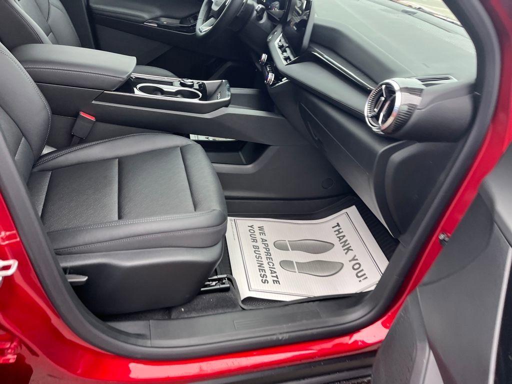 New 2026 Chevrolet Equinox LT image 30