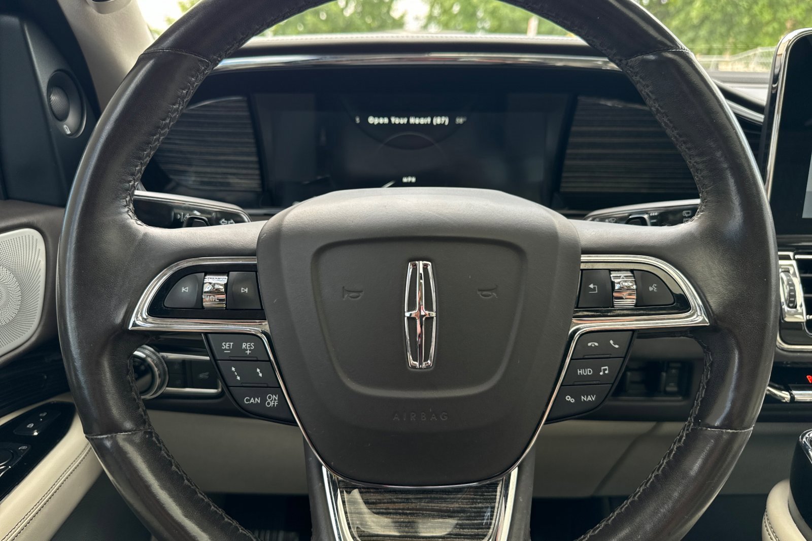 Used 2021 Lincoln Navigator Black Label w/ Cargo Convenience Package image 24