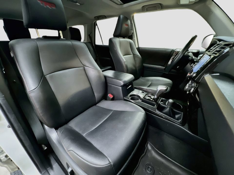 Used 2023 Toyota 4Runner TRD Off-Road Premium w/ Moonroof Package AWD/4WD image 29
