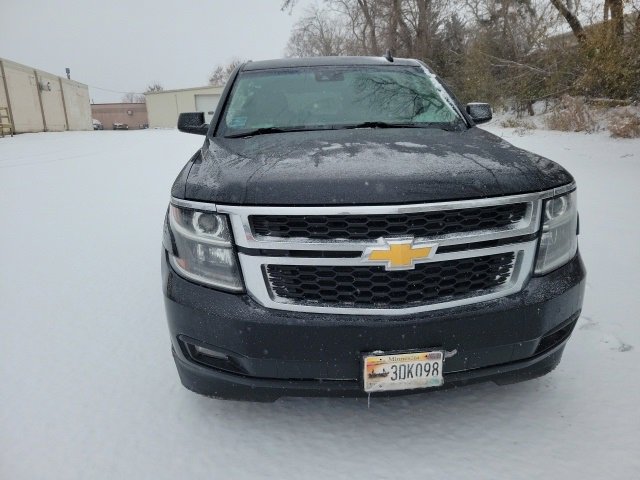 Used 2020 Chevrolet Suburban LT w/ Luxury Package image 5