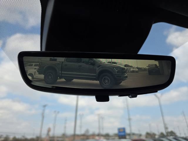 Used 2024 Chevrolet Tahoe High Country AWD/4WD image 28