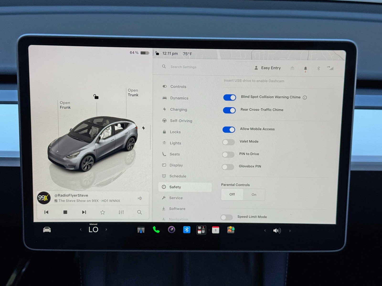 Used 2024 Tesla Model Y Long Range RWD image 28