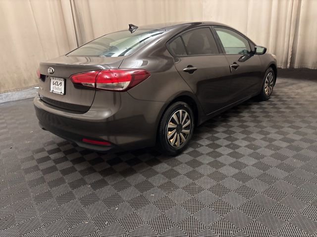 Certified 2018 Kia Forte LX image 5