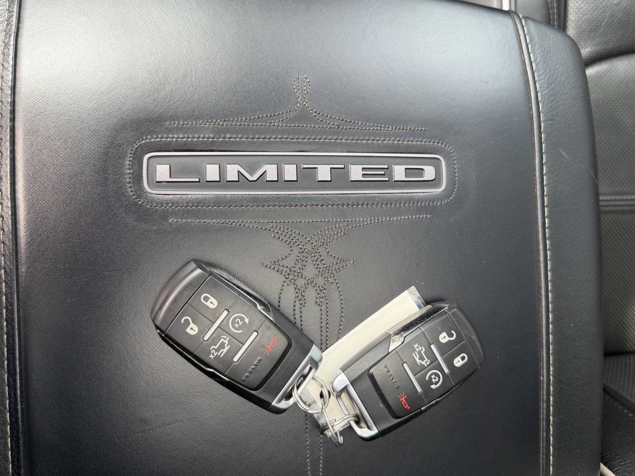 Used 2022 RAM 3500 Limited image 21