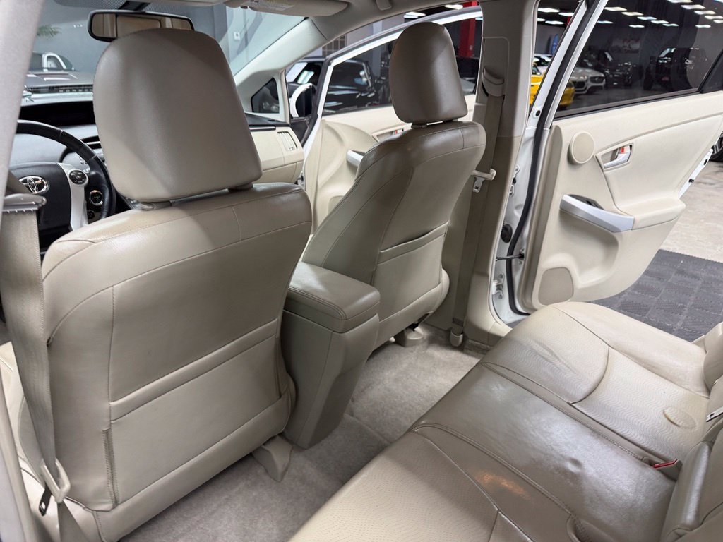 Used 2011 Toyota Prius Four w/ Navigation Pkg FWD image 37