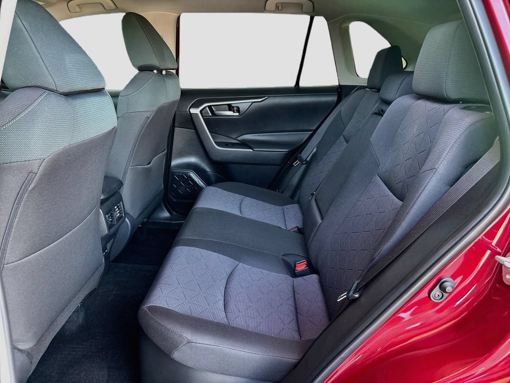 Certified 2025 Toyota RAV4 XLE AWD/4WD image 20