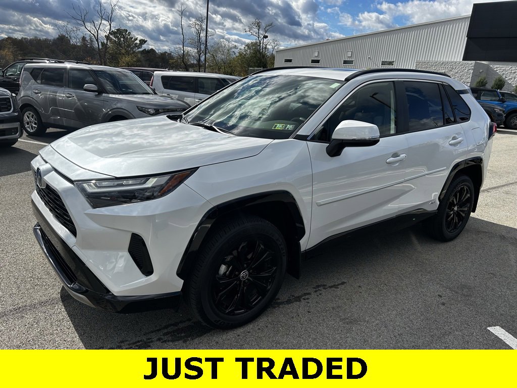 Used 2023 Toyota RAV4 SE