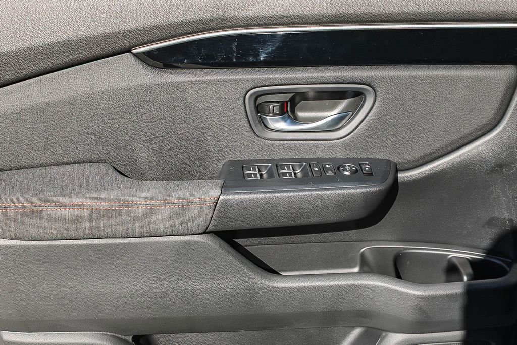 New 2026 Honda Pilot Sport image 18