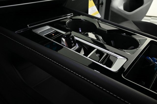 New 2026 Volkswagen Atlas Cross Sport SE image 28