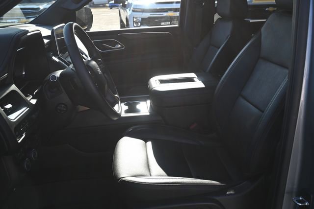 Used 2024 Chevrolet Tahoe High Country w/ Premium Package image 9