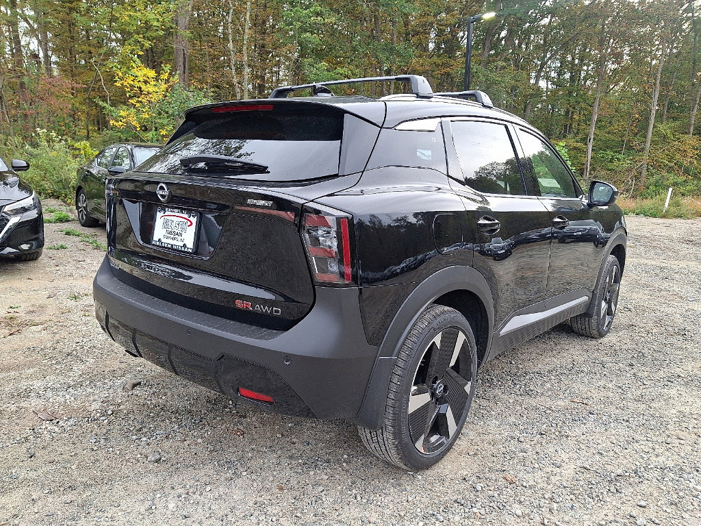 New 2026 Nissan Kicks SR w/ Illumination Package image 4