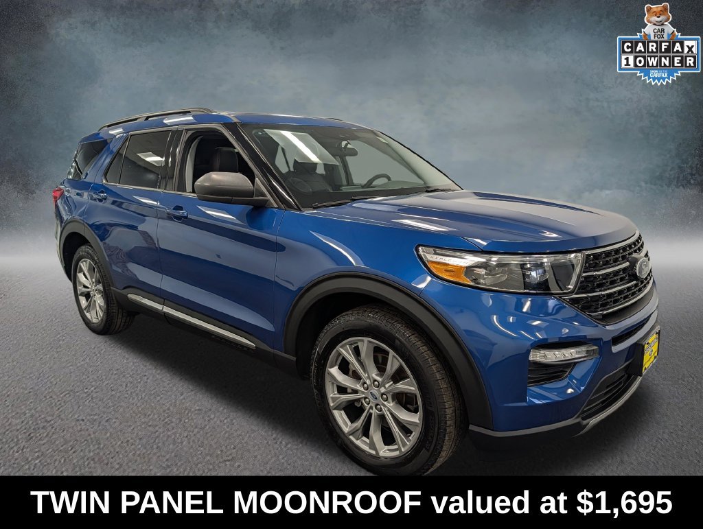 Used 2023 Ford Explorer XLT w/ Equipment Group 202A AWD/4WD image 3