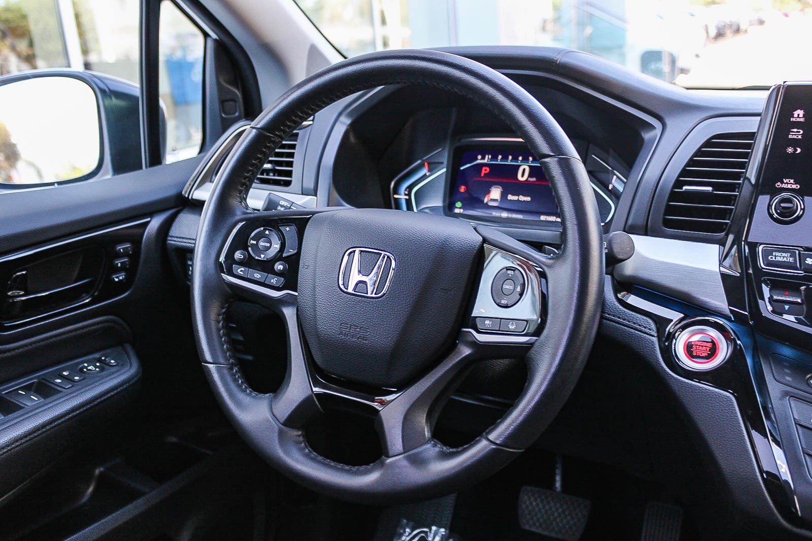 Used 2024 Honda Odyssey Touring image 18