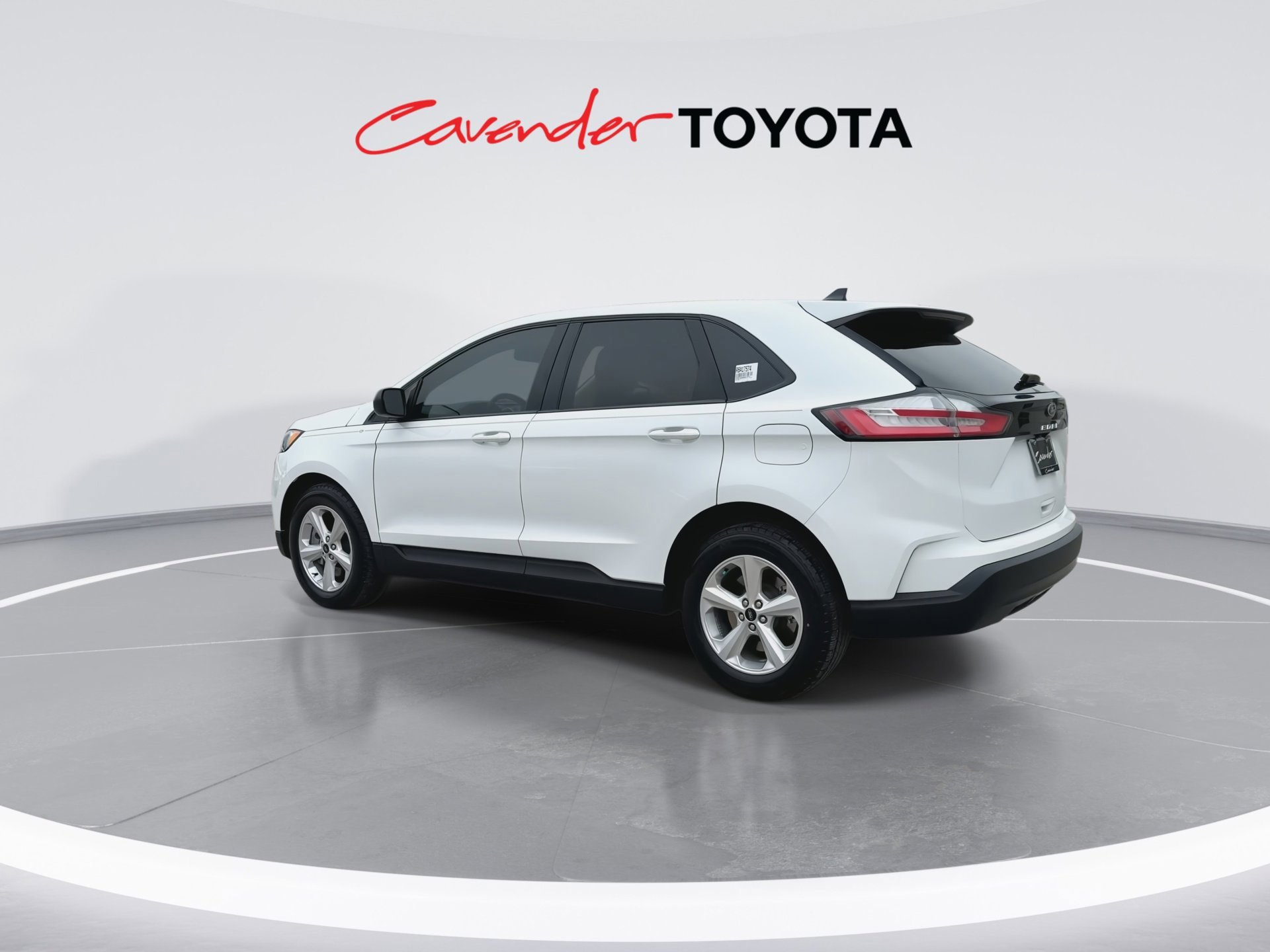 Used 2024 Ford Edge SE AWD/4WD image 6