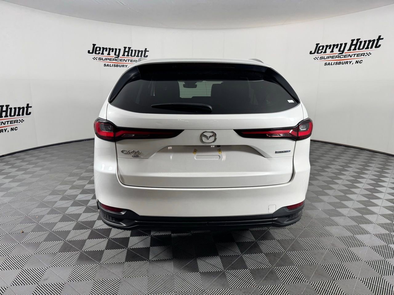 Used 2024 MAZDA CX-90 Plug-In Hybrid w/ Preferred AWD/4WD image 7