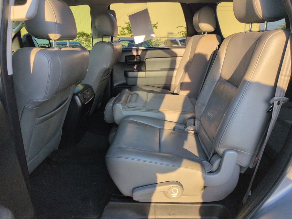 Used 2014 Toyota Sequoia SR5 w/ Premium Package AWD/4WD image 25