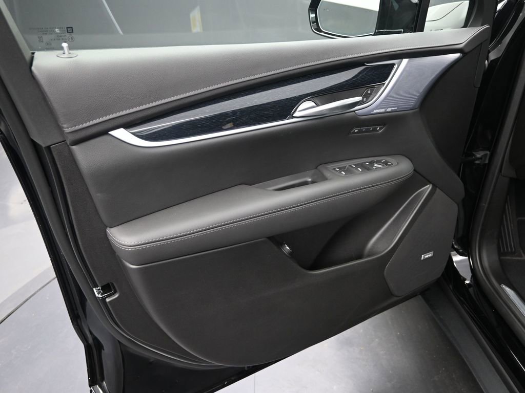 New 2026 Cadillac XT5 Premium Luxury image 12