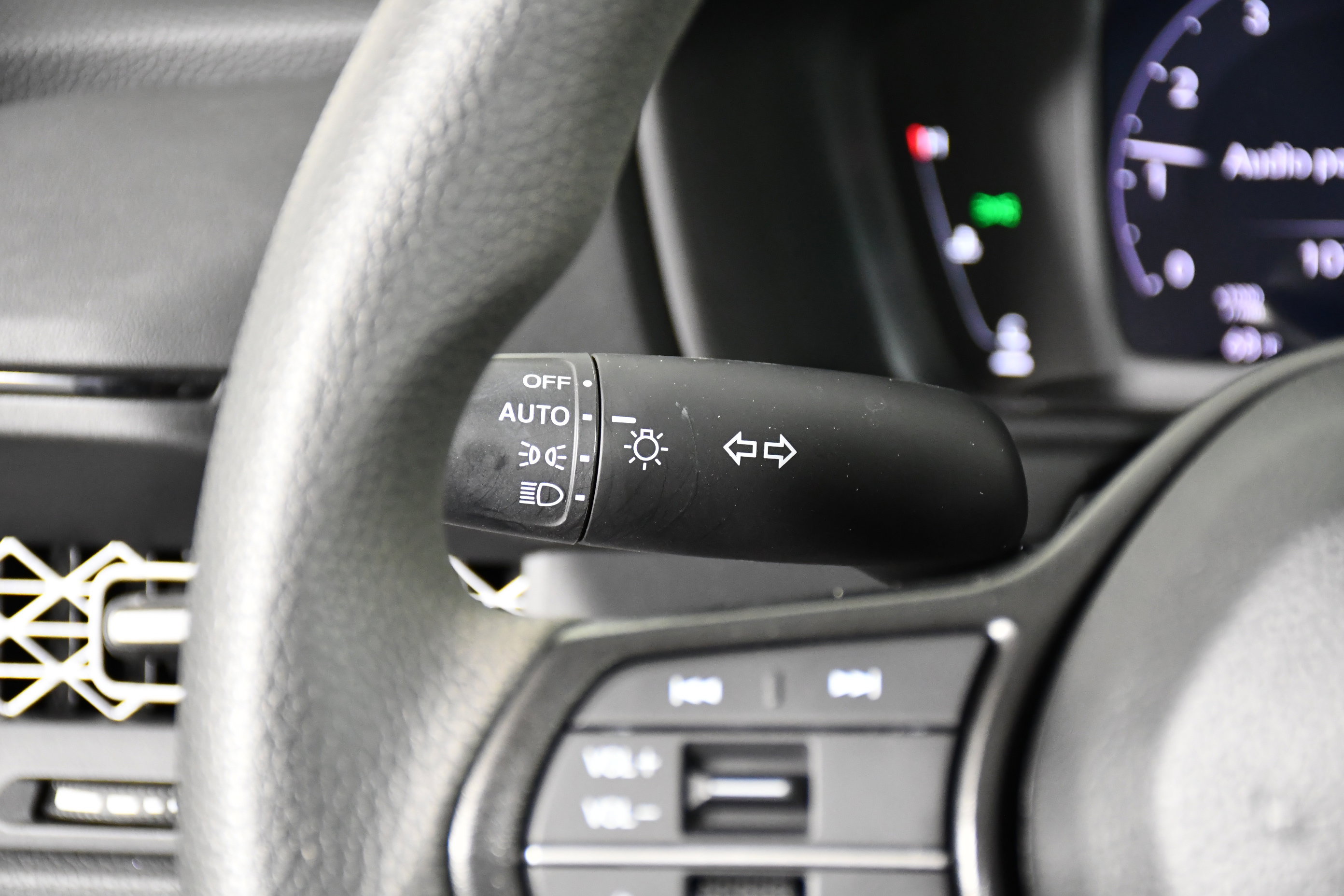 Certified 2025 Honda Accord SE image 15