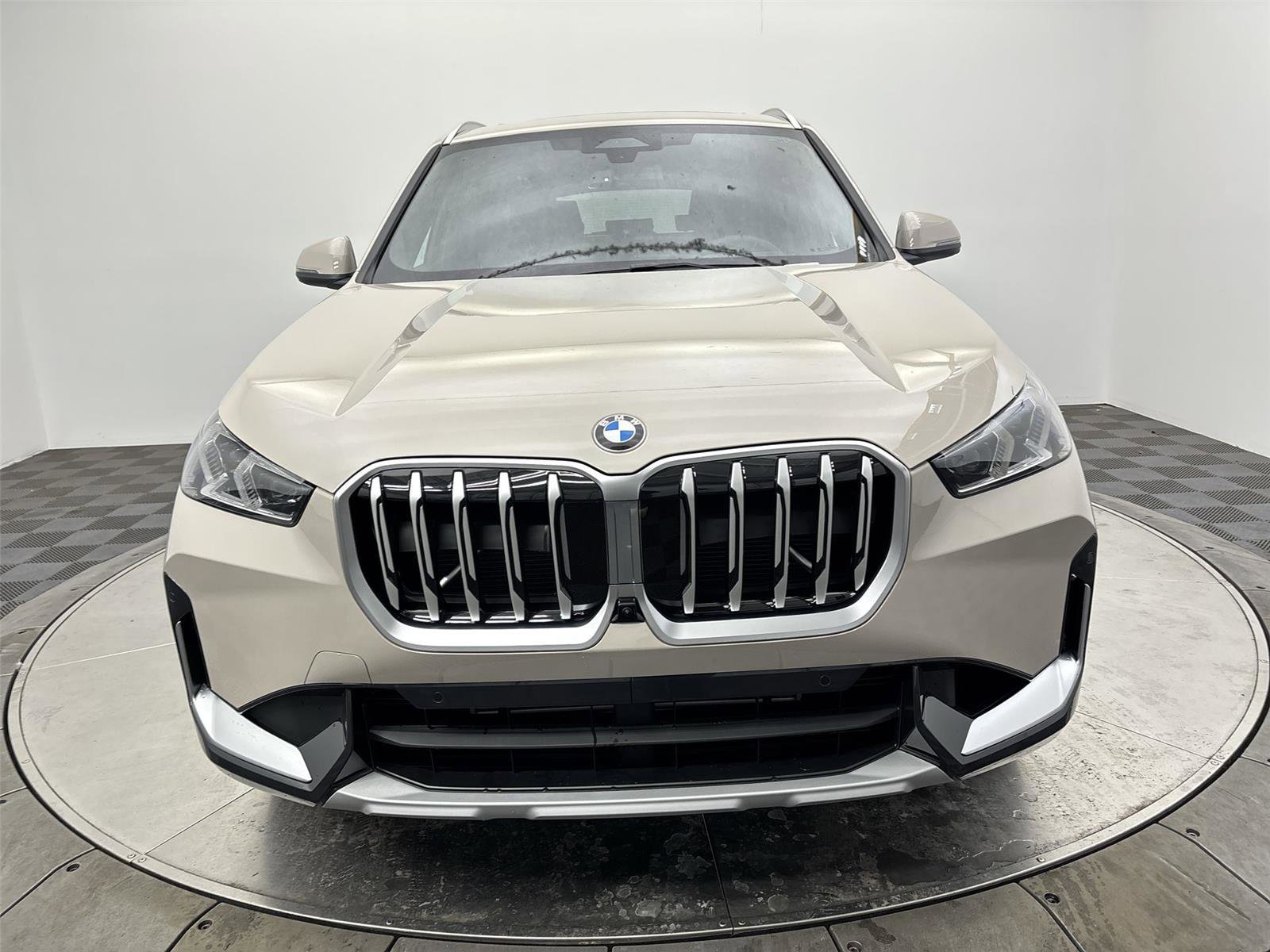 New 2026 BMW X1 xDrive28i w/ Technology Package image 14