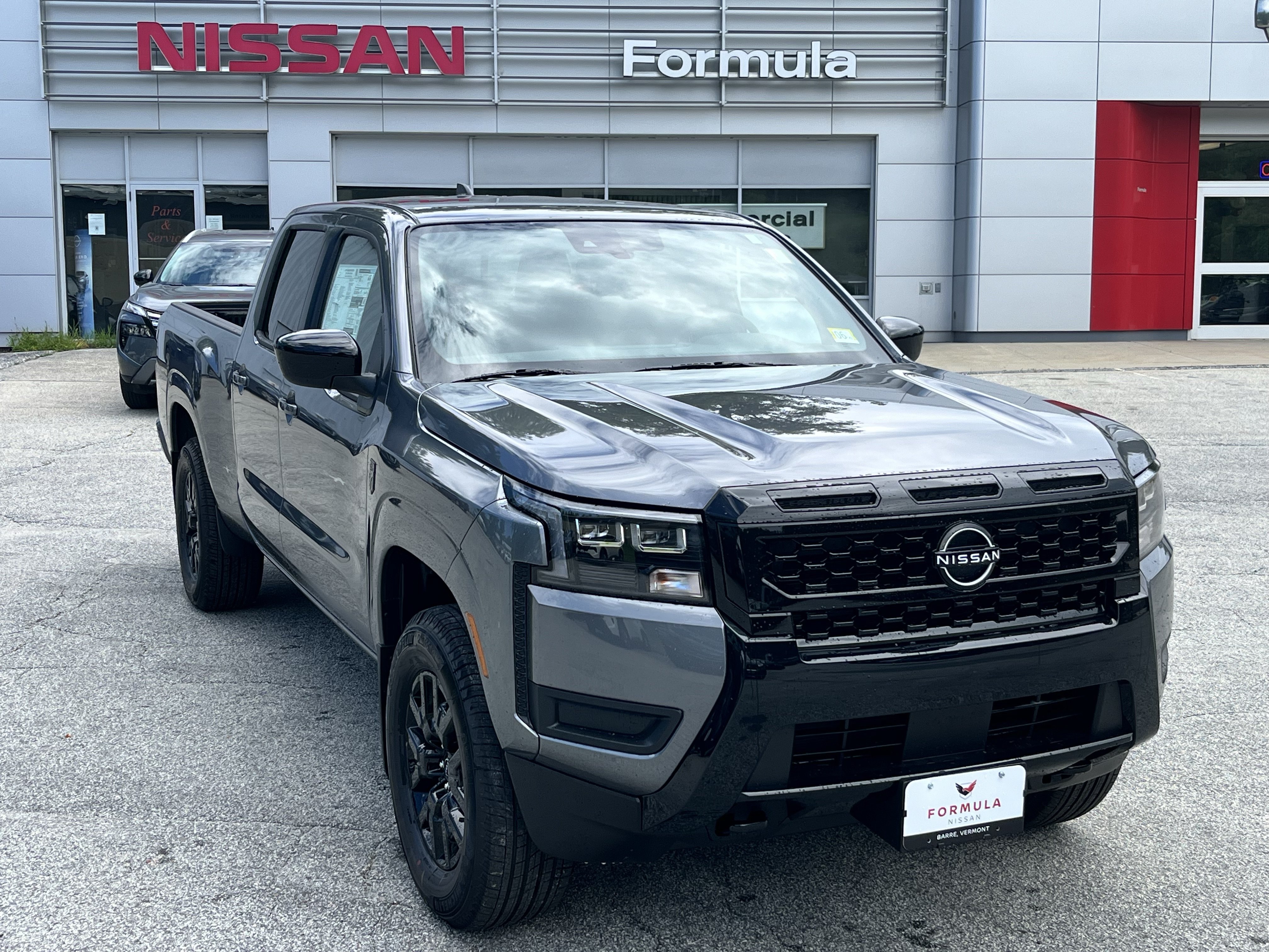 New 2026 Nissan Frontier SV w/ Tow Package AWD/4WD image 1