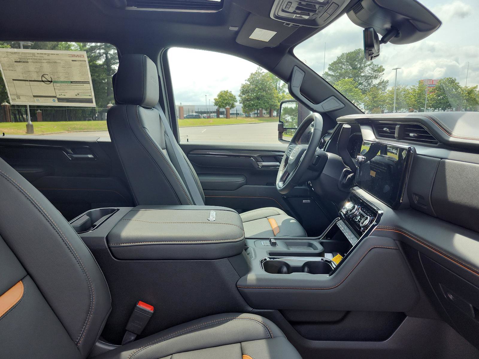 New 2026 GMC Sierra 2500 AT4 w/ AT4 Premium Plus Package AWD/4WD image 7
