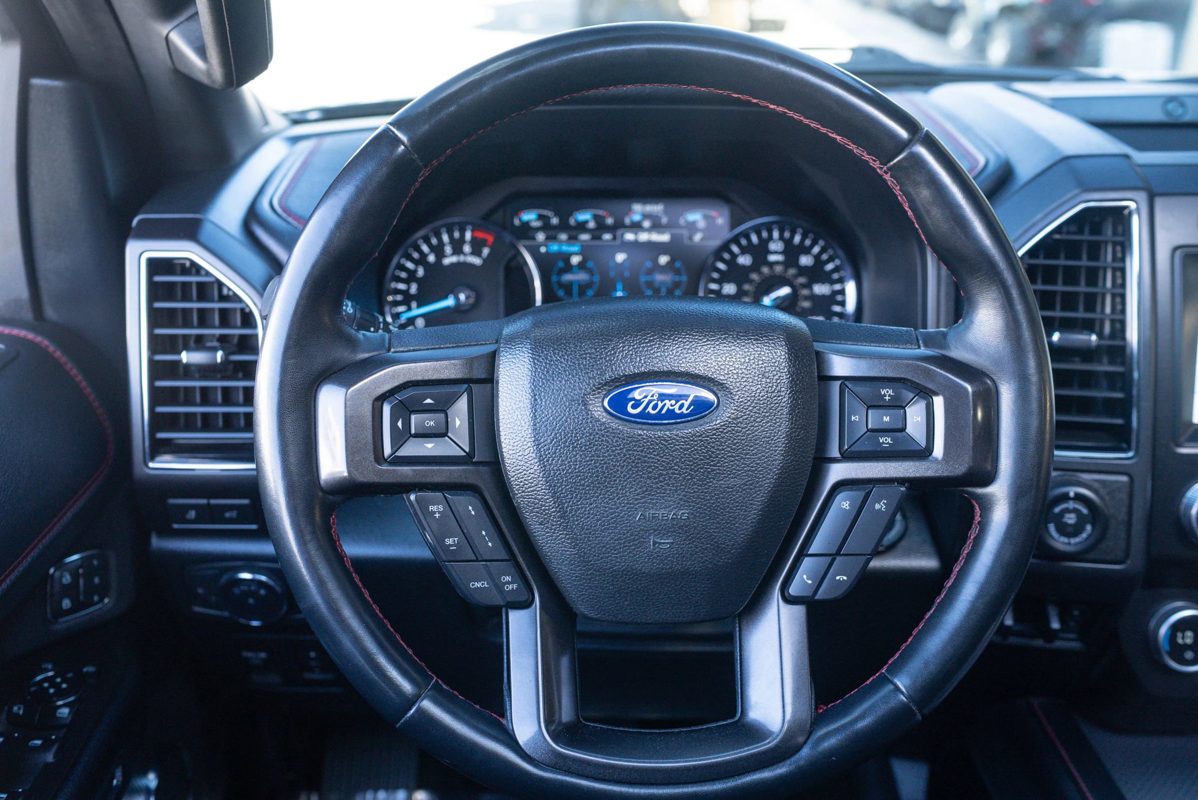 Used 2021 Ford Expedition Max Limited AWD/4WD image 11