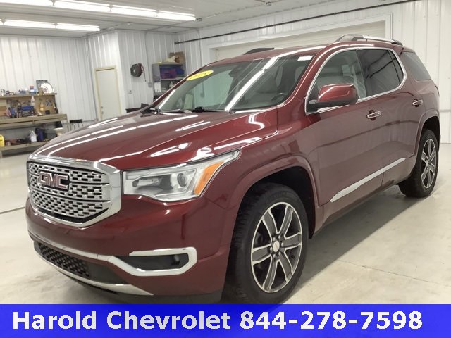 Used 2018 GMC Acadia Denali image 3