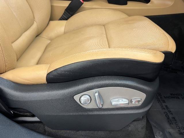 Used 2017 Porsche Cayenne S Platinum w/ Premium Package Plus (Pjy) AWD/4WD image 35