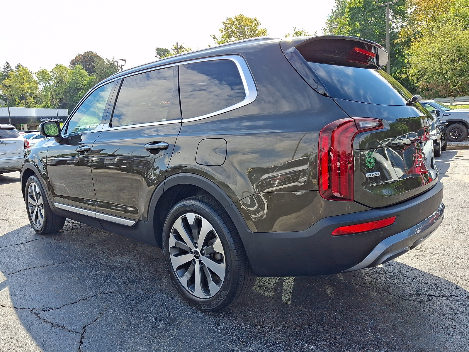 Used 2022 Kia Telluride S AWD/4WD image 4