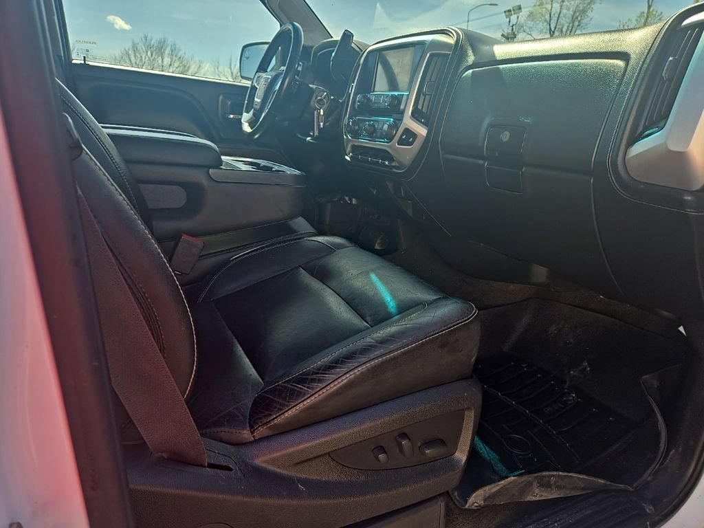 Used 2015 GMC Sierra 2500 SLT AWD/4WD image 28