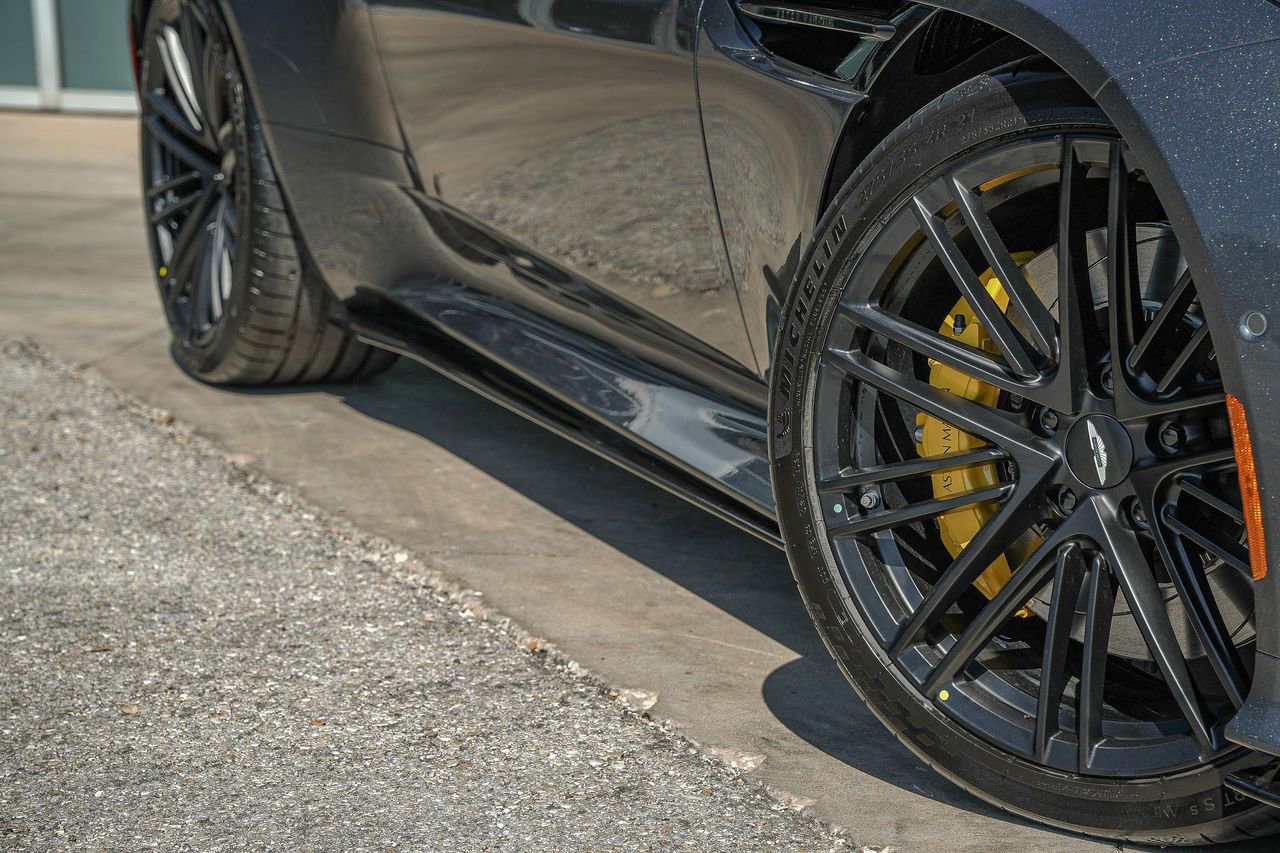 New 2025 Aston Martin DB12 Coupe RWD image 4