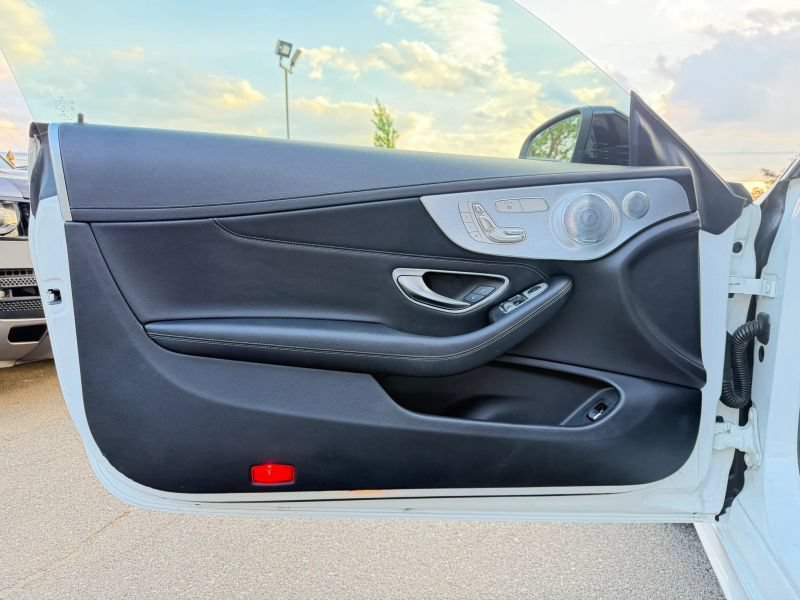 Used 2018 Mercedes-Benz C 300 Coupe image 10
