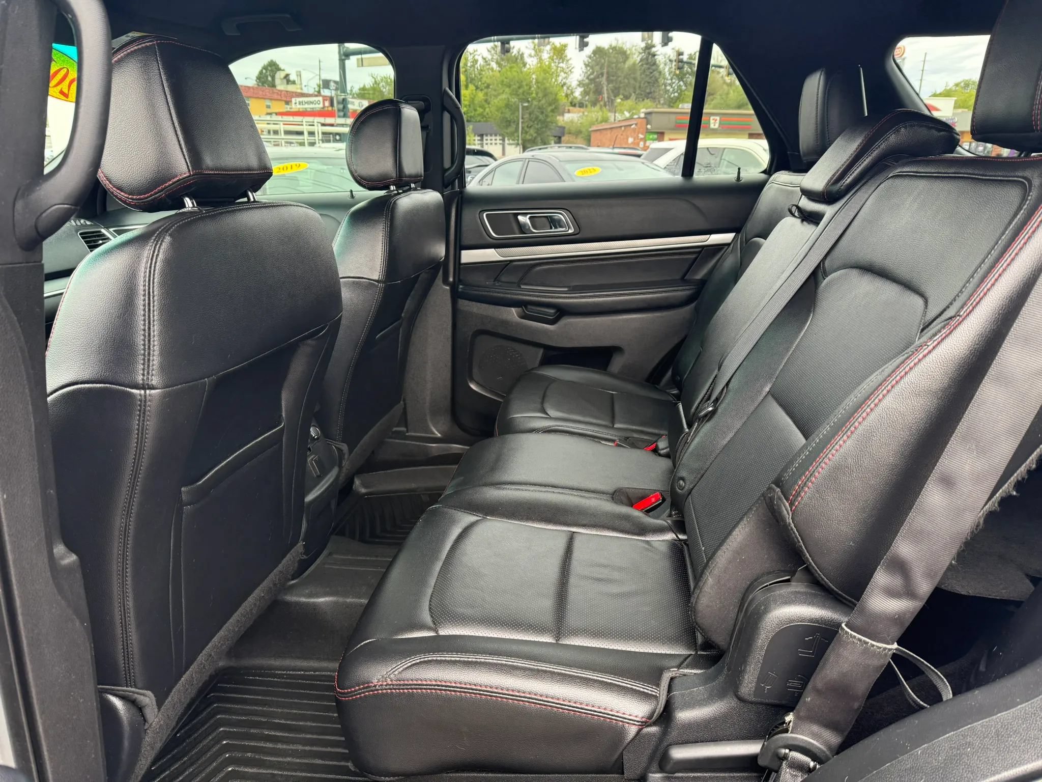 Used 2016 Ford Explorer Sport AWD/4WD image 12