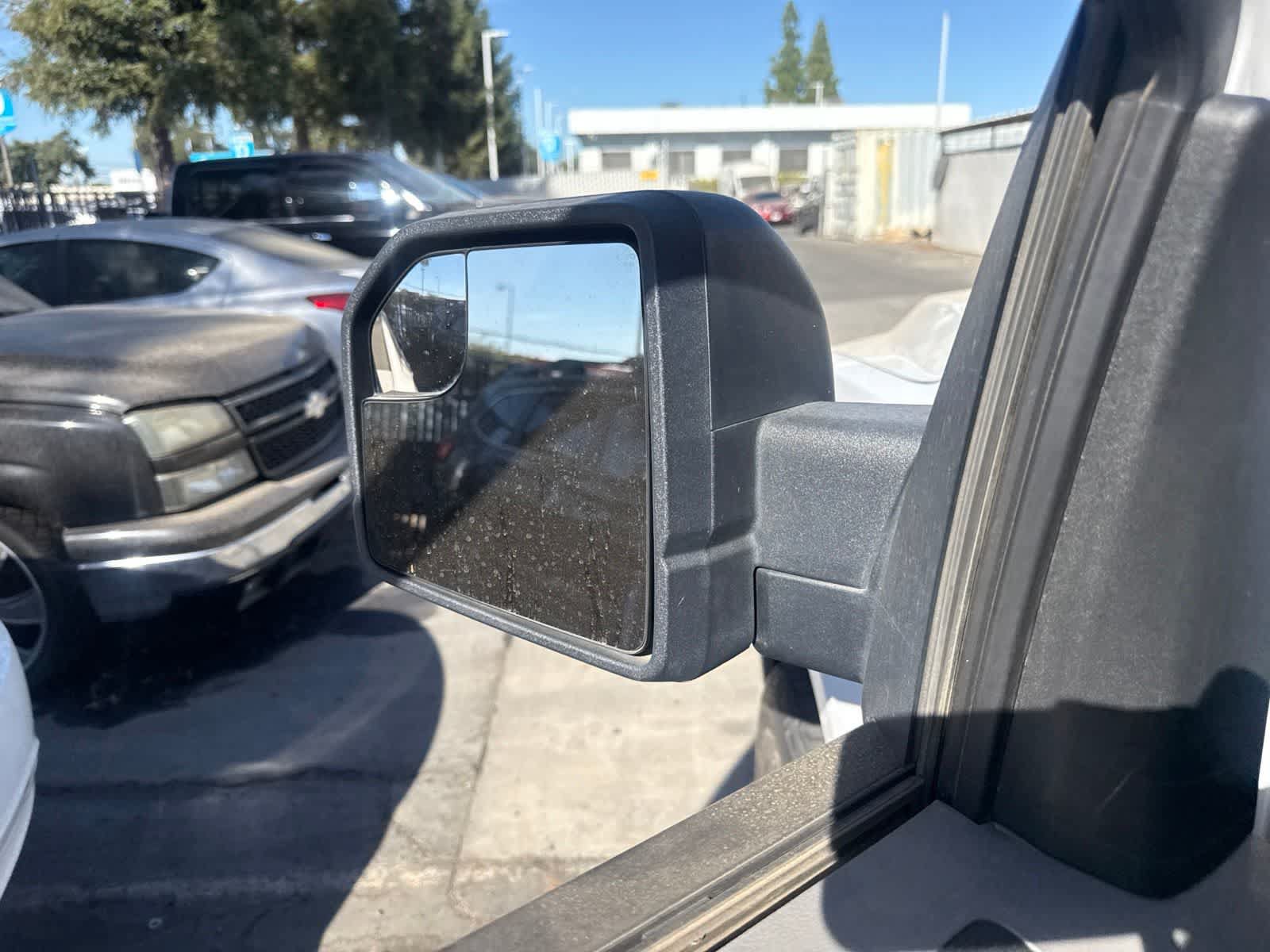Used 2016 Ford F150 XLT AWD/4WD image 17