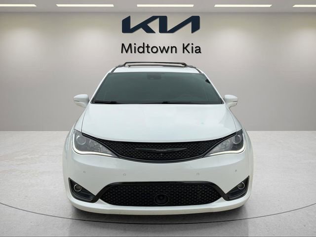 Used 2018 Chrysler Pacifica Limited w/ Advanced Safetytec Group image 8
