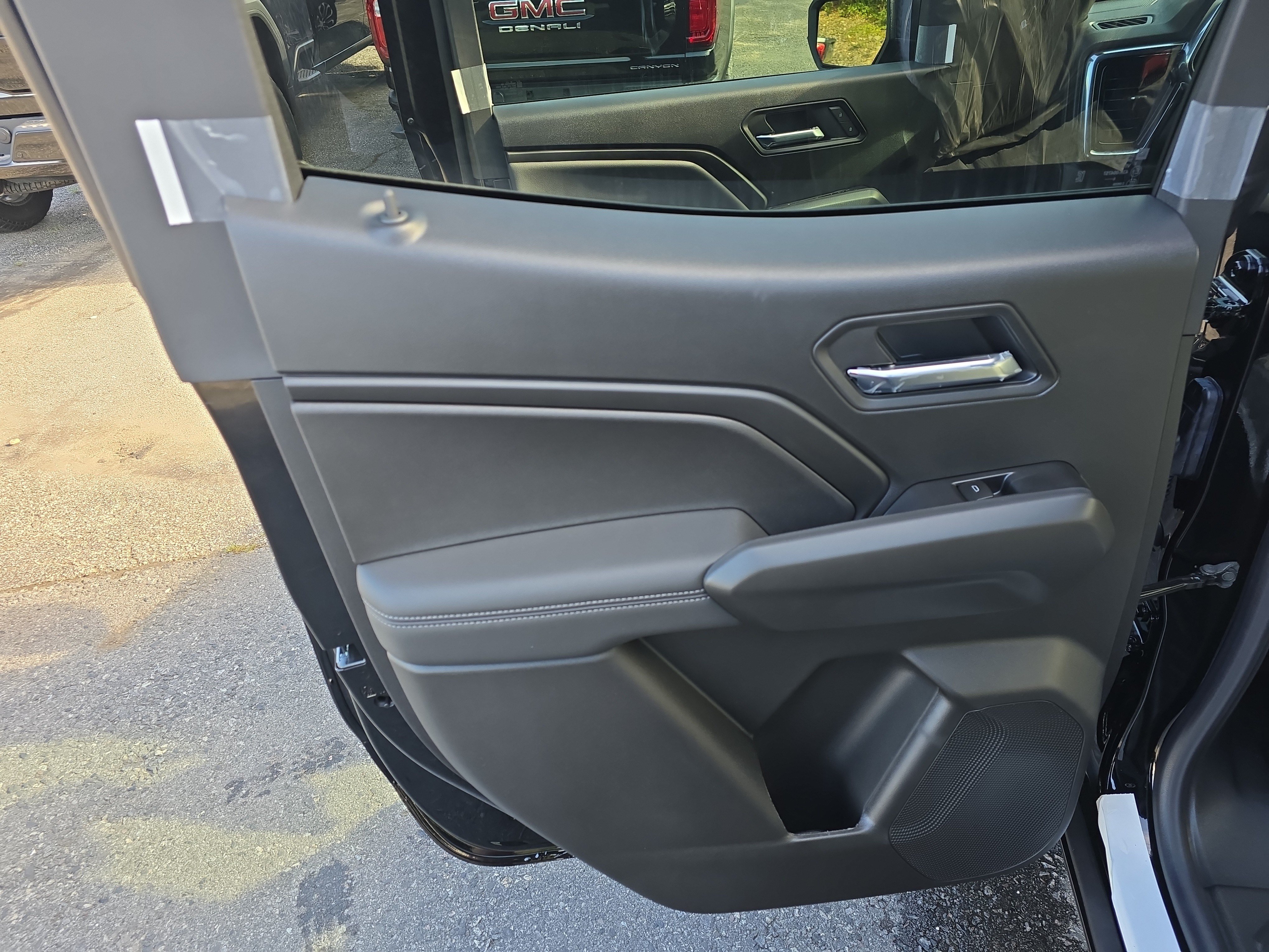 New 2026 GMC Canyon Elevation w/ Convenience Package AWD/4WD image 15