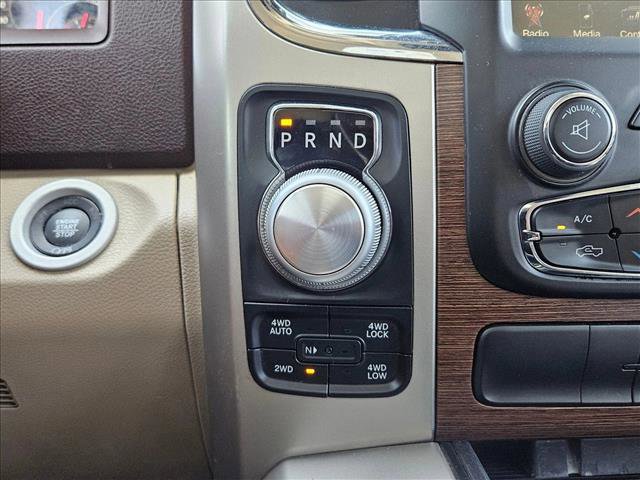 Used 2015 RAM 1500 Laramie w/ Convenience Group AWD/4WD image 12