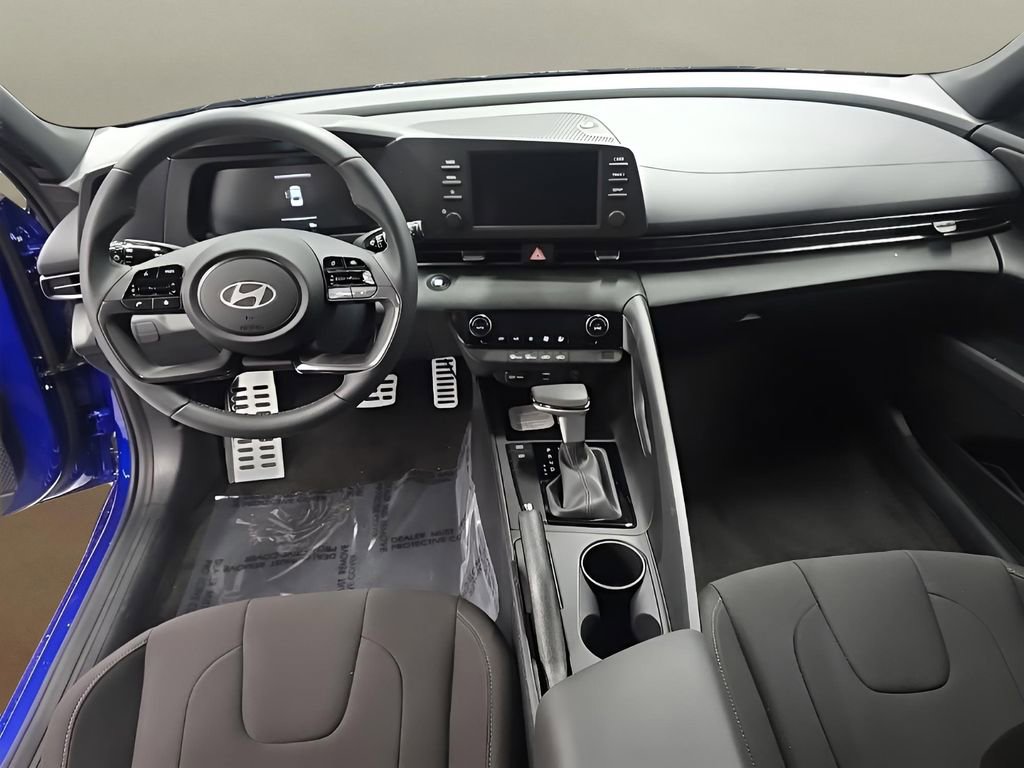 New 2026 Hyundai Elantra Sport image 21