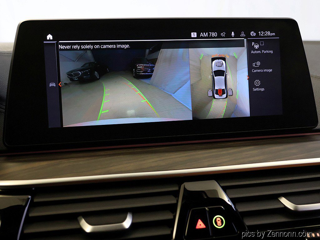 Used 2020 BMW 540i xDrive w/ Premium Package image 21