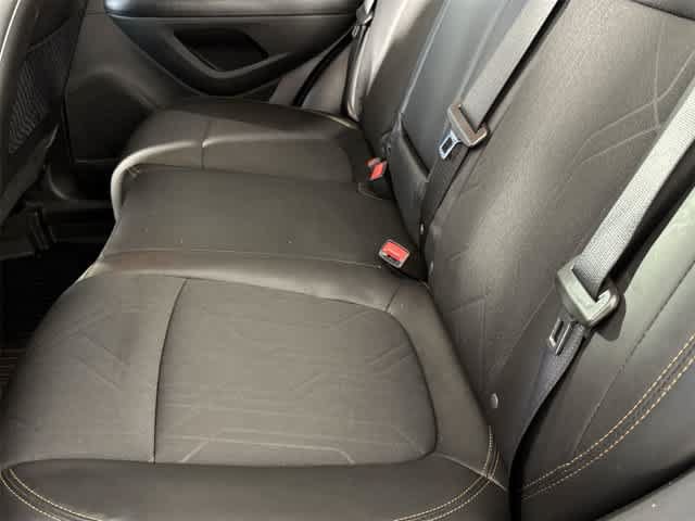 Used 2021 Chevrolet Trax LT w/ Sport Edition AWD/4WD image 13