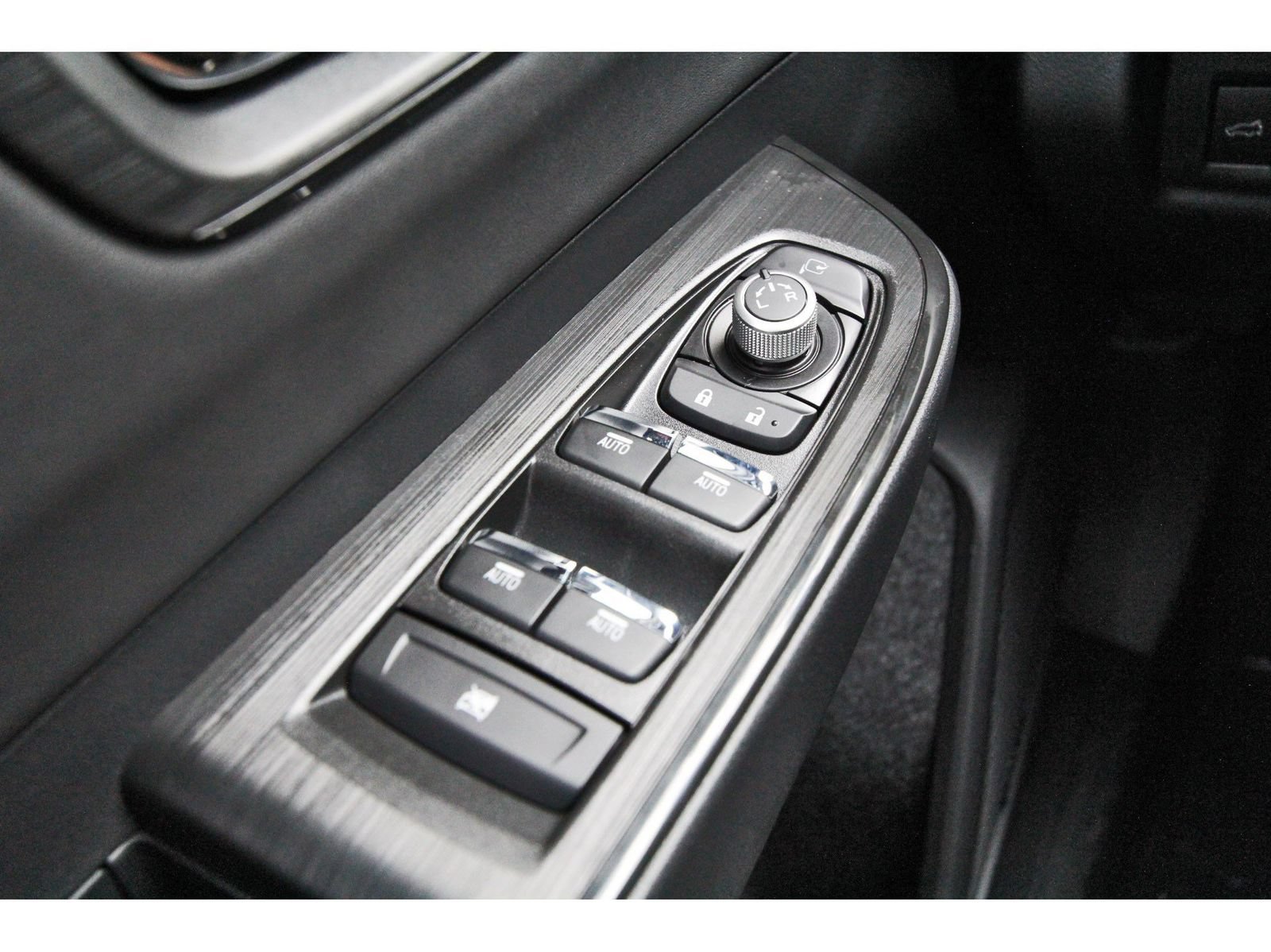 New 2026 Subaru Outback Touring XT AWD/4WD image 21