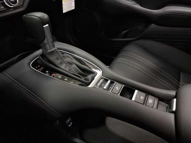 Certified 2026 Honda HR-V EX-L image 19