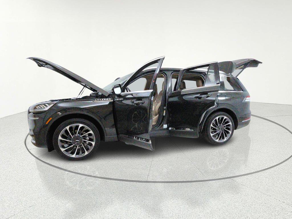 Used 2023 Lincoln Aviator Reserve w/ Equipment Group 201A image 14
