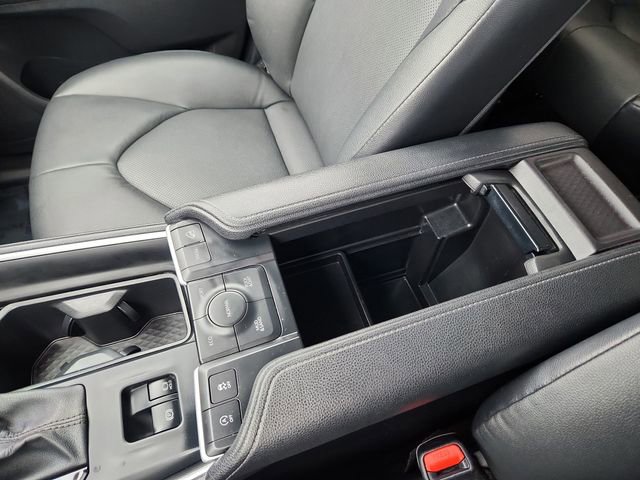 Used 2024 Toyota Grand Highlander XLE image 44